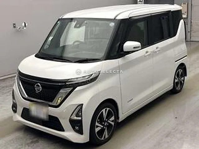 Nissan Roox 2023, auction grade 4.5