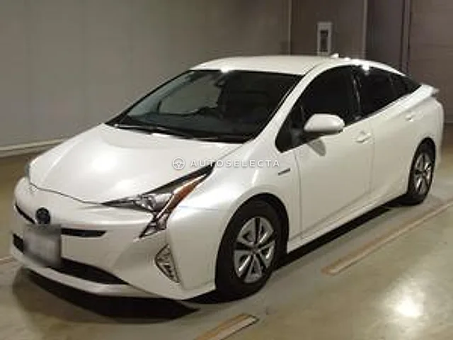 Toyota Prius 2017, auction grade 4