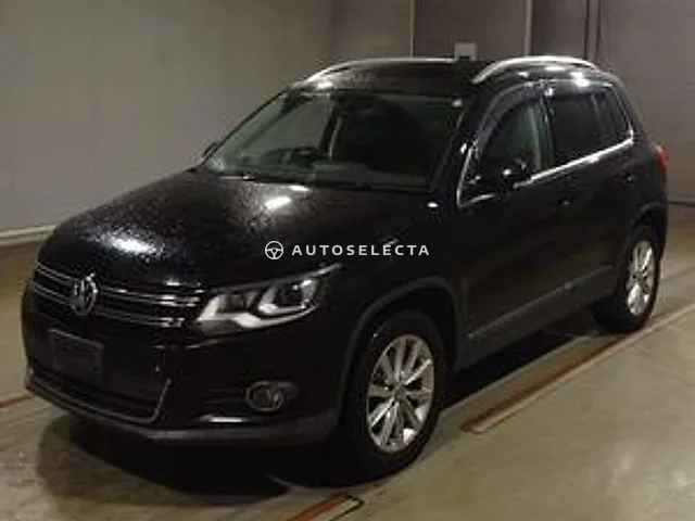 Volkswagen Tiguan 2013, auction grade 4