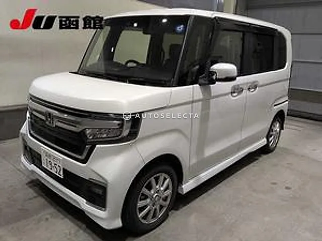 Honda N-BOX Custom 2021, auction grade 4