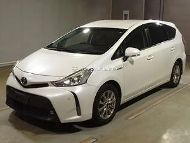 Toyota Prius Alpha 2016, auction grade 3
