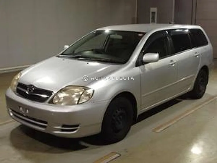 Toyota Corolla Fielder 2003, photo 1 of 2