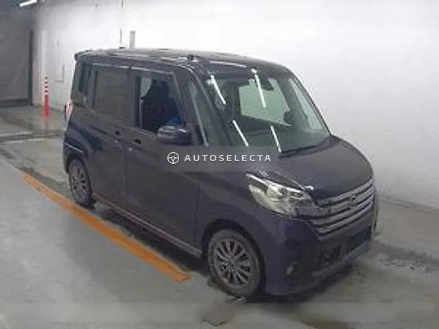 Nissan Dayz Roox 2015, auction grade 3.5