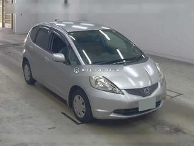 Honda Fit 2010, auction grade R