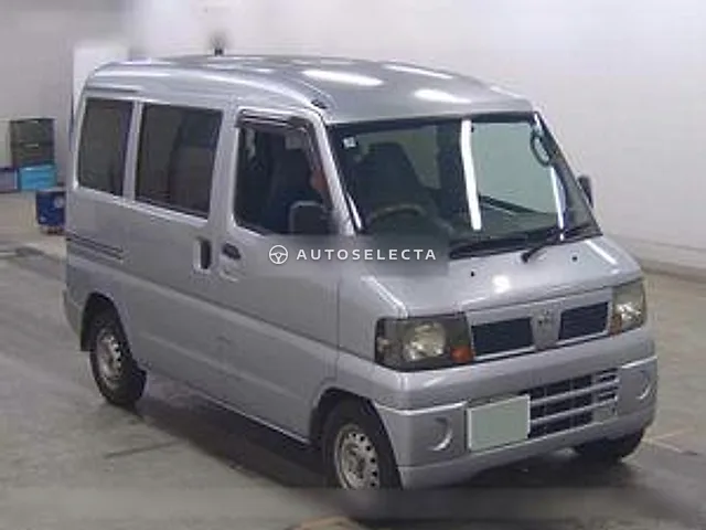 Nissan Clipper Van 2012, auction grade 3.5