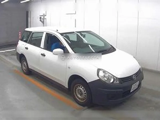 Nissan AD 2011, auction grade 3.5