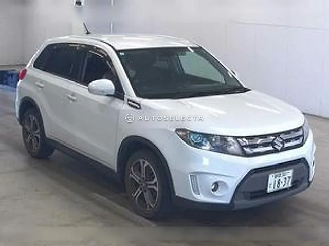 Suzuki Escudo 2017, auction grade 4