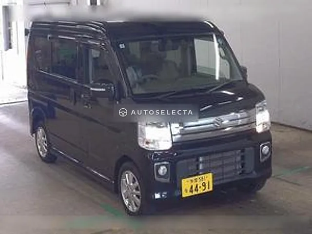 Suzuki Every Wagon 2023, auction grade 4.5