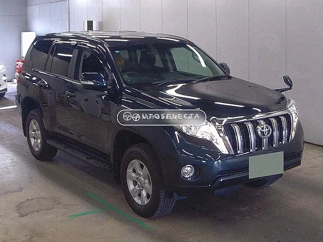 Toyota Land Cruiser 2017, auction grade 4.5