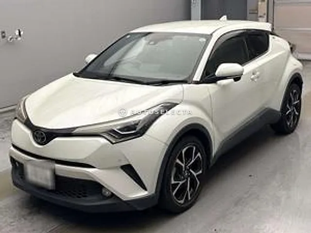 Toyota C-HR 2017, auction grade 4