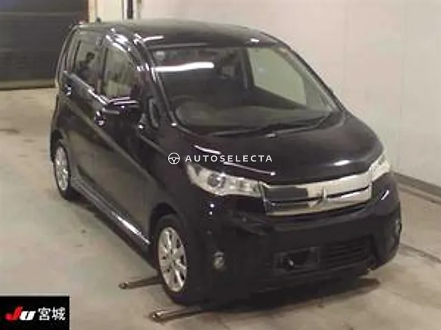 Mitsubishi eK Custom 2013, auction grade R