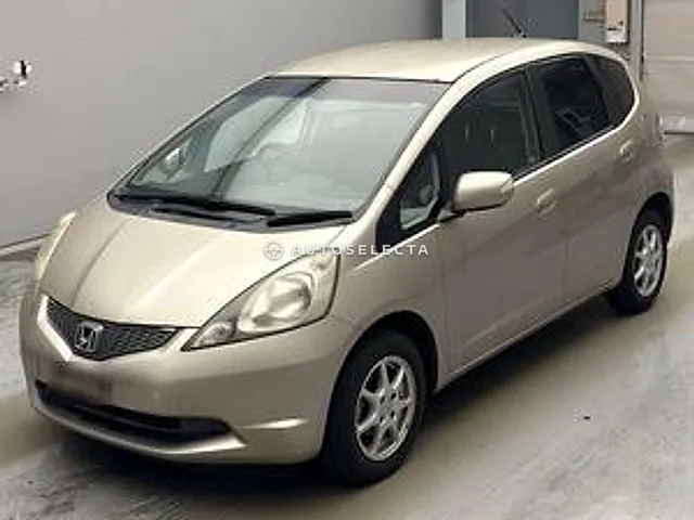 Honda Fit 2009, auction grade 3.5