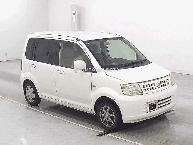 Nissan Otti 2006, auction grade 3.5
