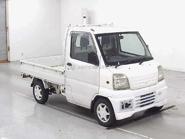 Mitsubishi Minicab 2000, auction grade 3.5