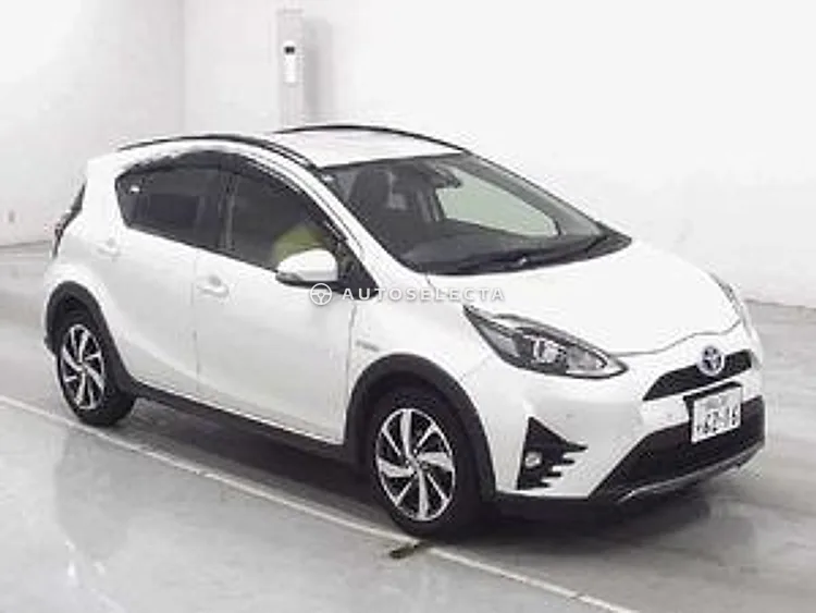 Toyota Aqua 2018, photo 1 of 1