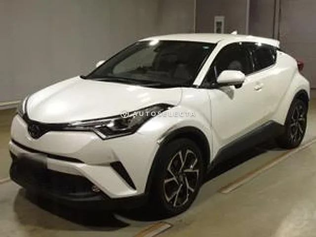 Toyota C-HR 2019, auction grade RA