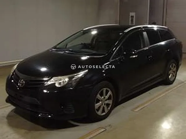 Toyota Avensis Wagon 2014, auction grade 3.5