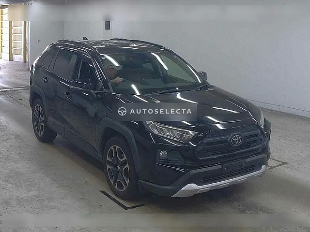 Toyota RAV4 2019, auction grade 4.5