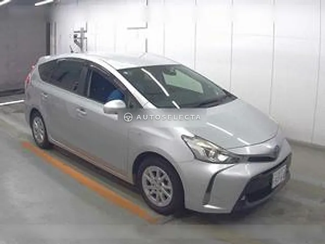 Toyota Prius Alpha 2015, auction grade 4