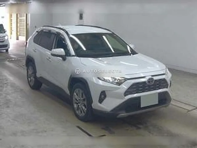 Toyota RAV4 2024, auction grade 5