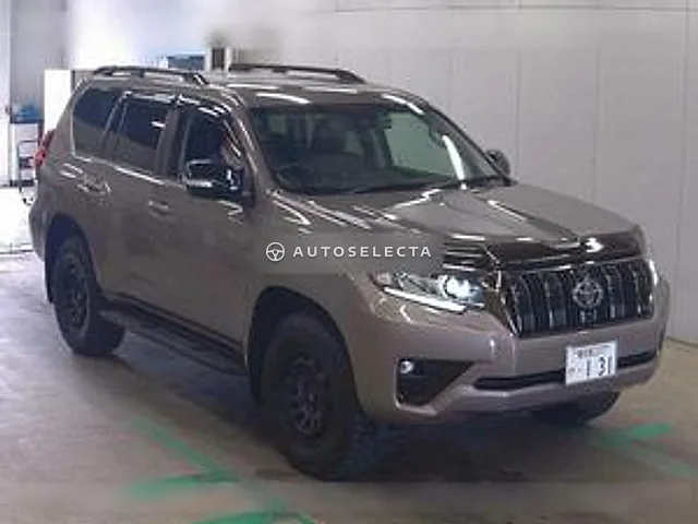 Toyota Land Cruiser Prado 2021, auction grade 4.5