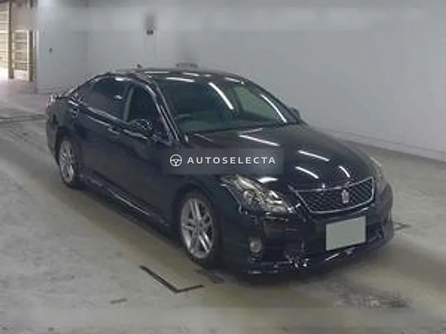 Toyota Crown 2011, auction grade 3.5
