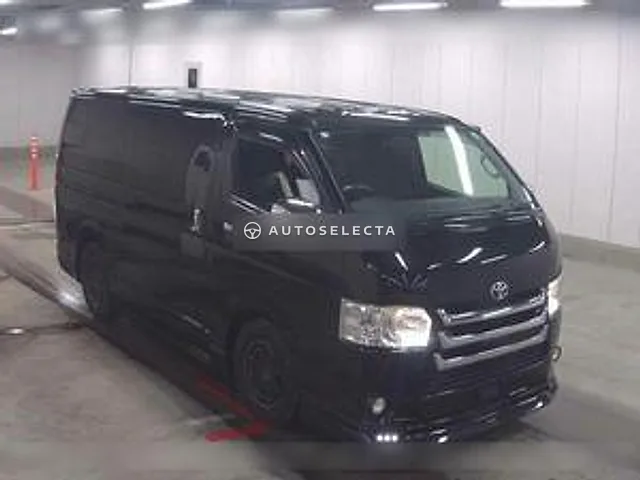 Toyota Hiace Van 2015, auction grade 4