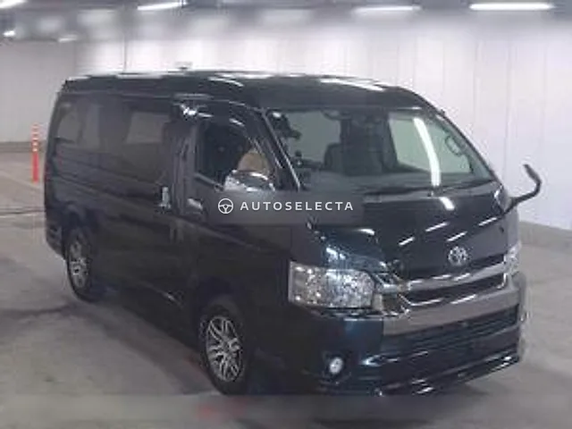 Toyota Hiace Van 2016, auction grade 3.5