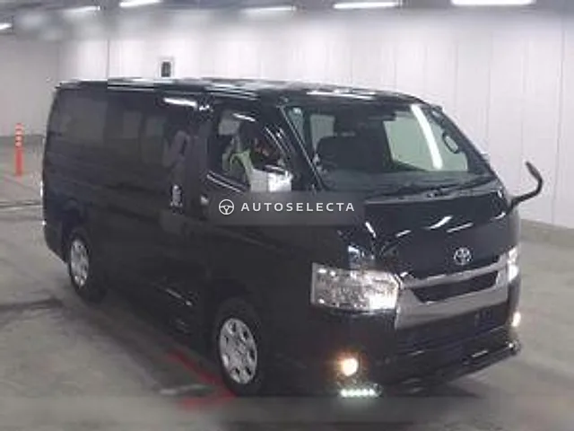 Toyota Hiace Van 2020, auction grade 4