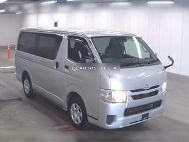 Toyota Hiace Van 2020, auction grade 3