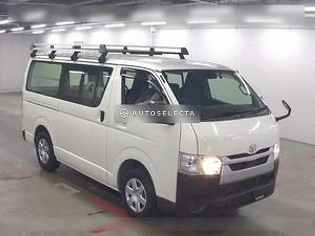 Toyota Hiace Van 2021, auction grade R