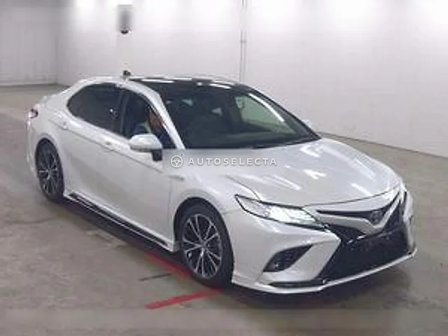 Toyota Camry 2020, auction grade R