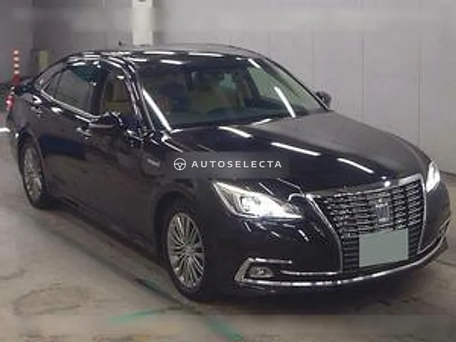 Toyota Crown Hybrid 2016, auction grade 4.5