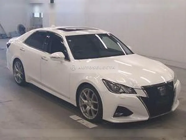 Toyota Crown 2017, auction grade 4.5