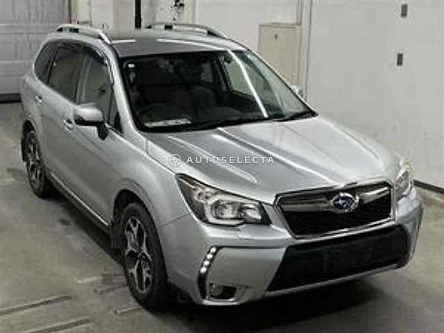 Subaru Forester 2015, auction grade R