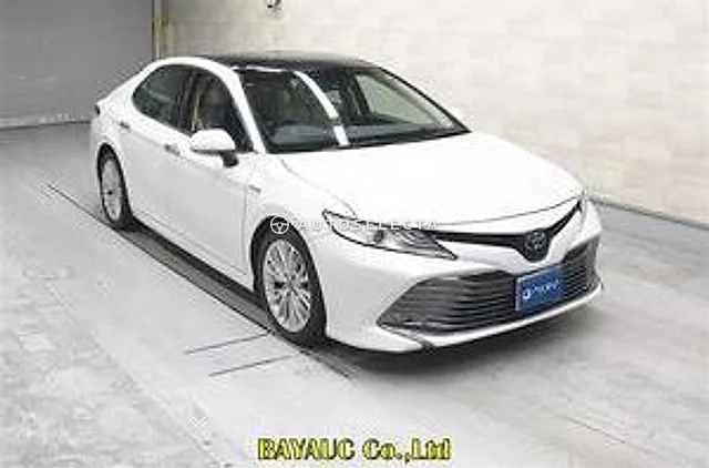 Toyota Camry 2018, auction grade 4.5