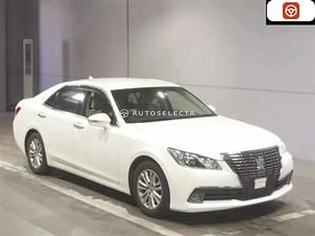 Toyota Crown 2013, auction grade R