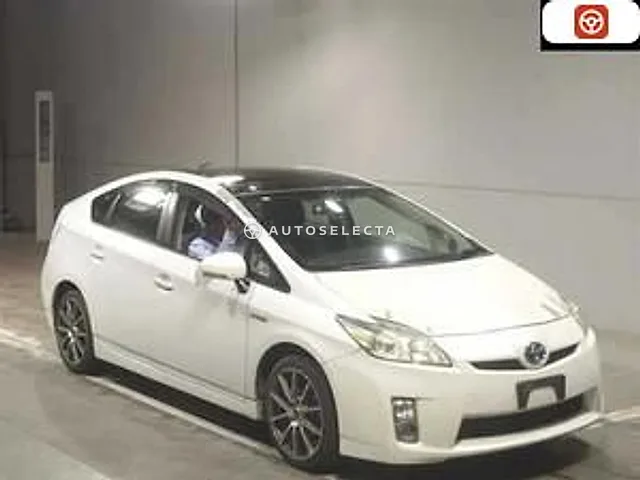 Toyota Prius 2009, auction grade R