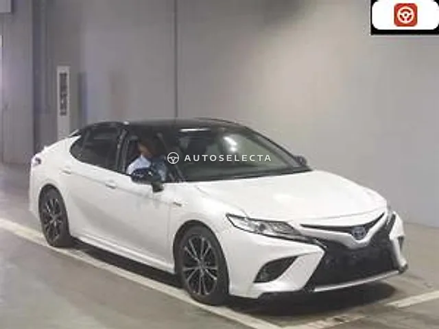 Toyota Camry 2019, auction grade R