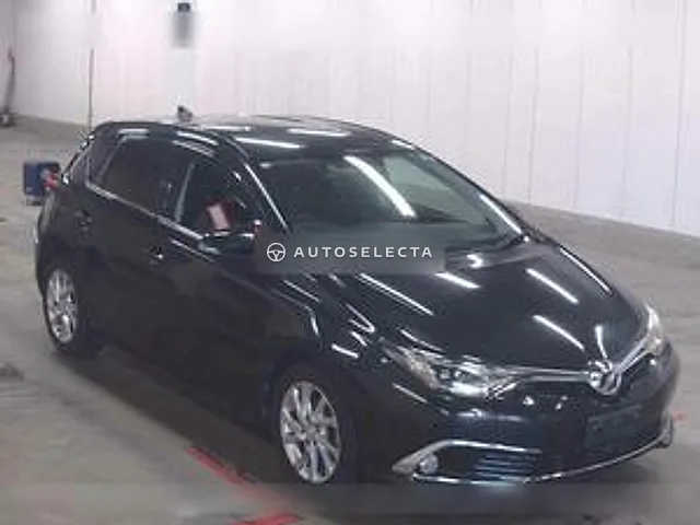 Toyota Auris 2015, auction grade 4.5