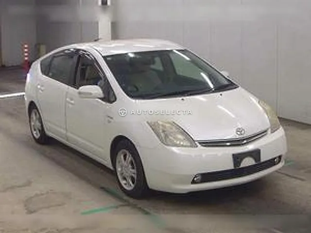 Toyota Prius 2006, auction grade 3.5