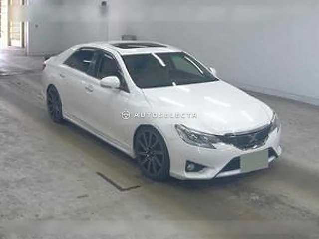 Toyota Mark X 2013, auction grade 3