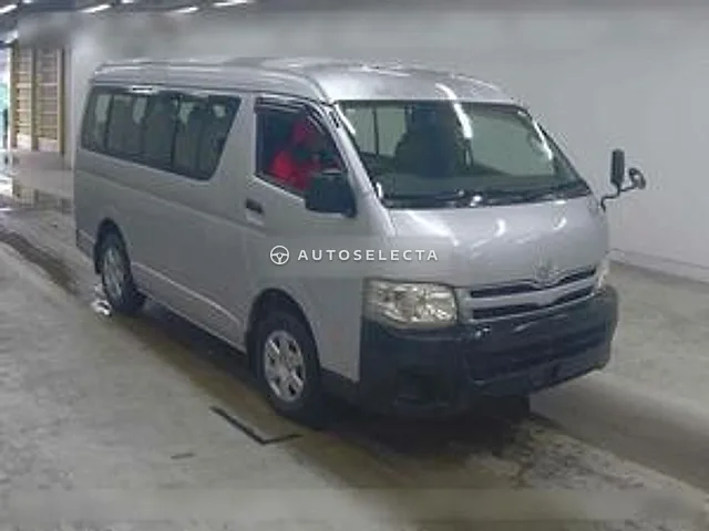 Toyota Hiace Wagon 2013, auction grade R