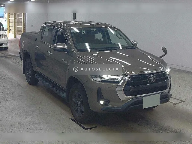 Toyota Hilux 2022, auction grade 4.5