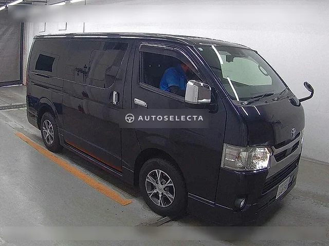 Toyota Hiace Van 2020, auction grade 4