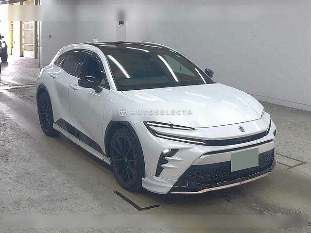 Toyota Crown Sport 2024, auction grade 4.5