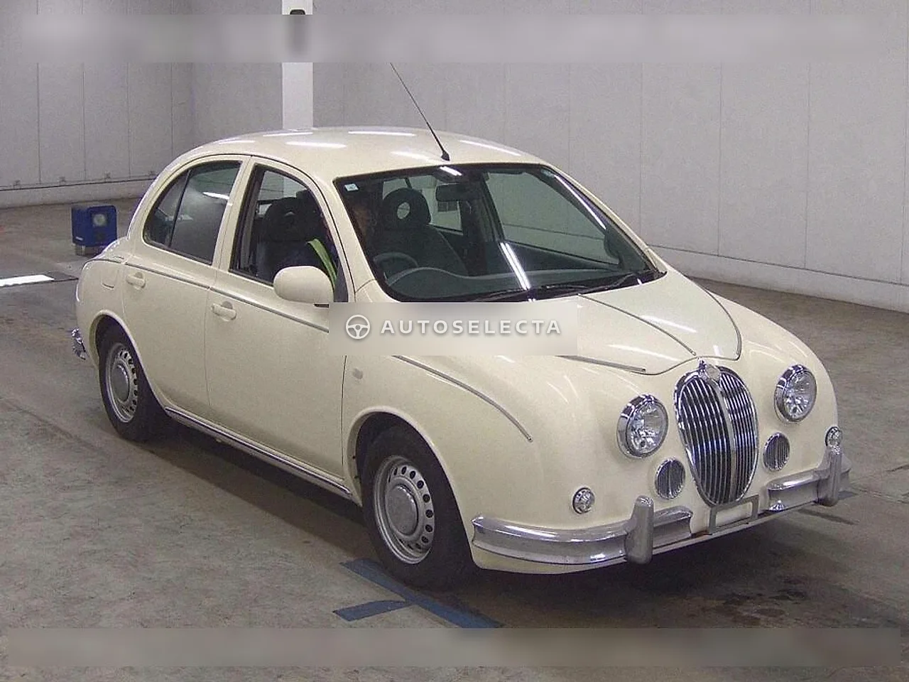 Mitsuoka Viewt 2003, photo 1 of 6