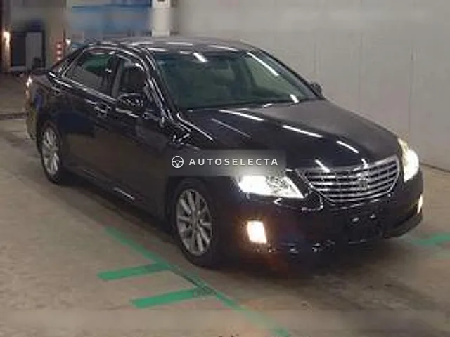 Toyota Crown 2009, auction grade 3.5