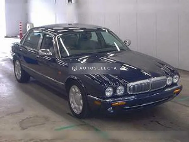 Daimler 1999, auction grade 4.5