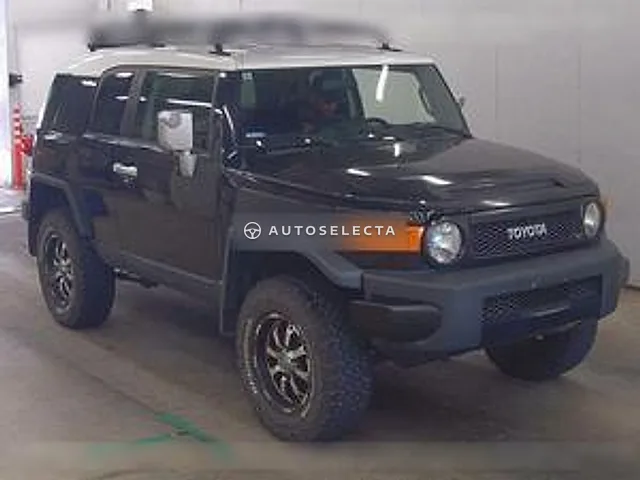 Toyota FJ Cruiser 2012, auction grade 3.5